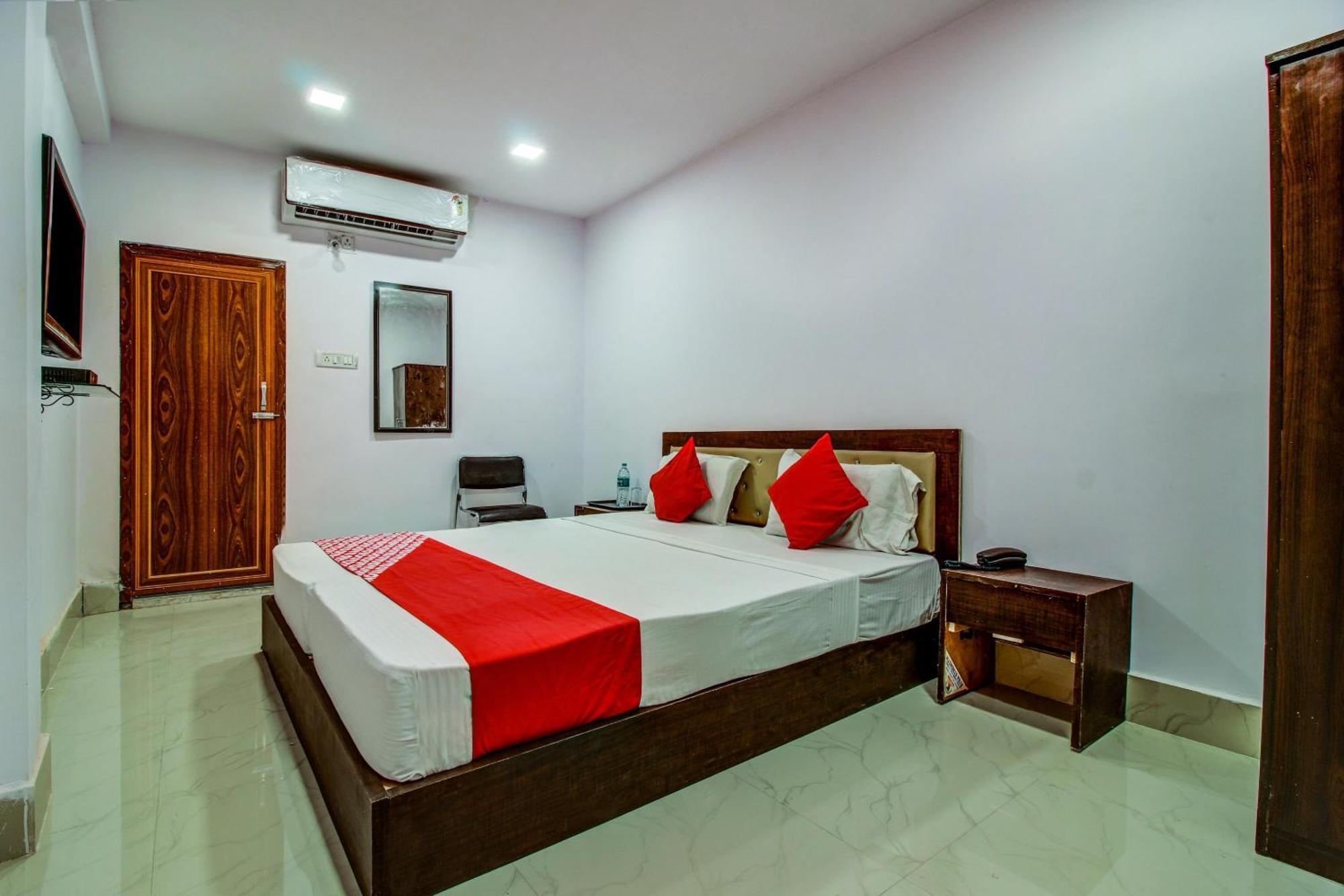 Hotel Oyo Flagship Spc & Span à Jamshedpur Extérieur photo