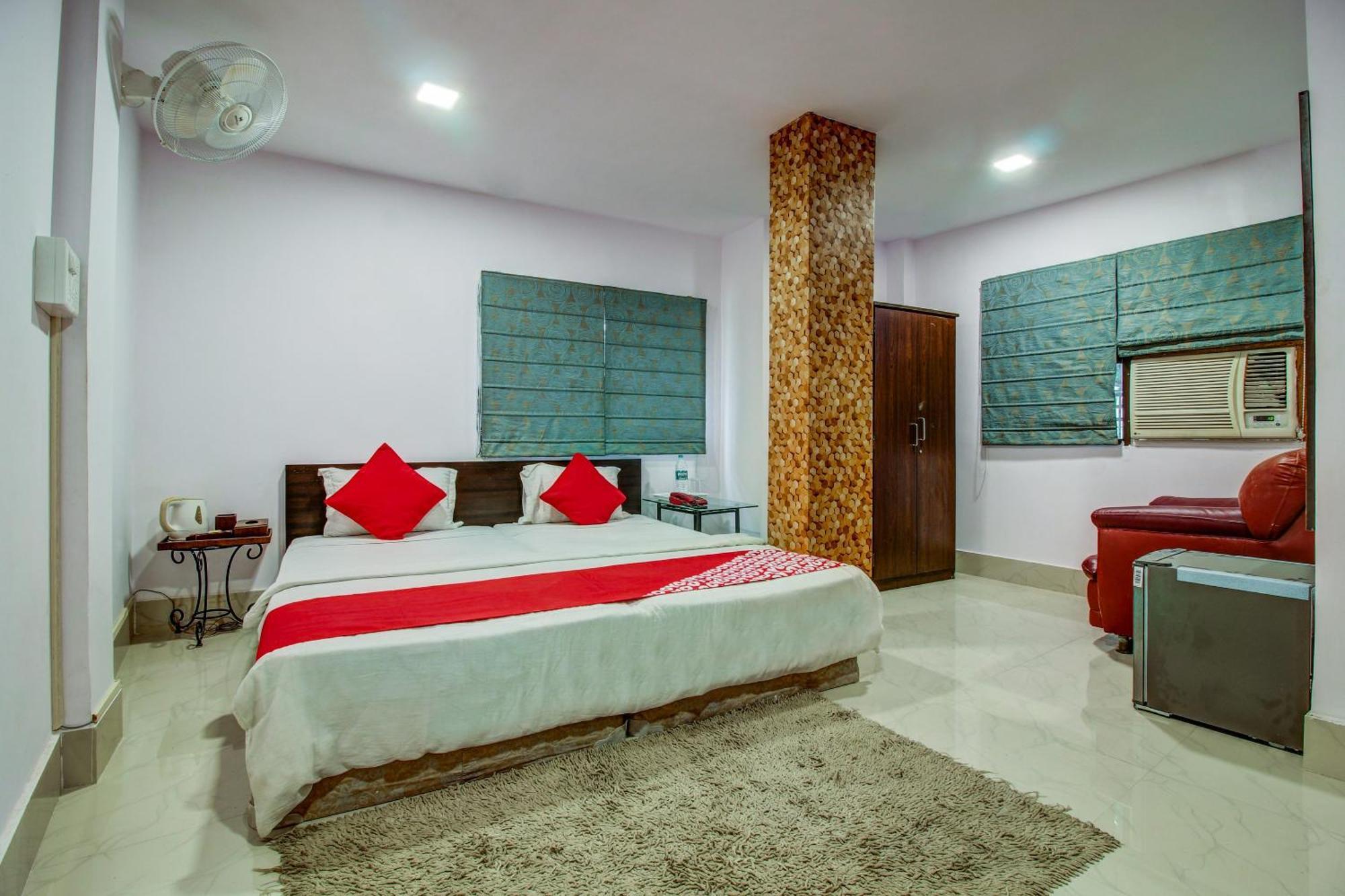 Hotel Oyo Flagship Spc & Span à Jamshedpur Extérieur photo