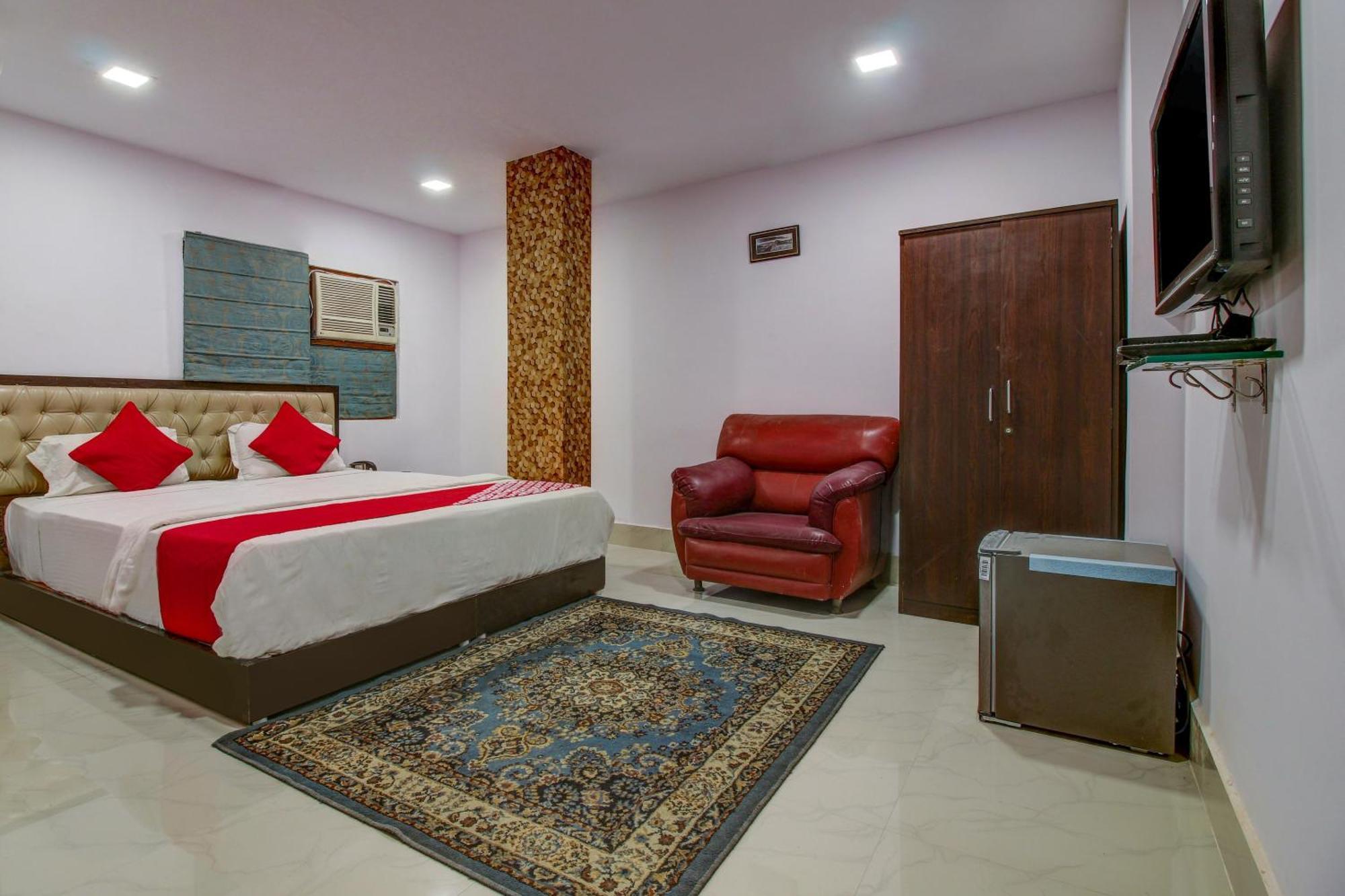 Hotel Oyo Flagship Spc & Span à Jamshedpur Extérieur photo